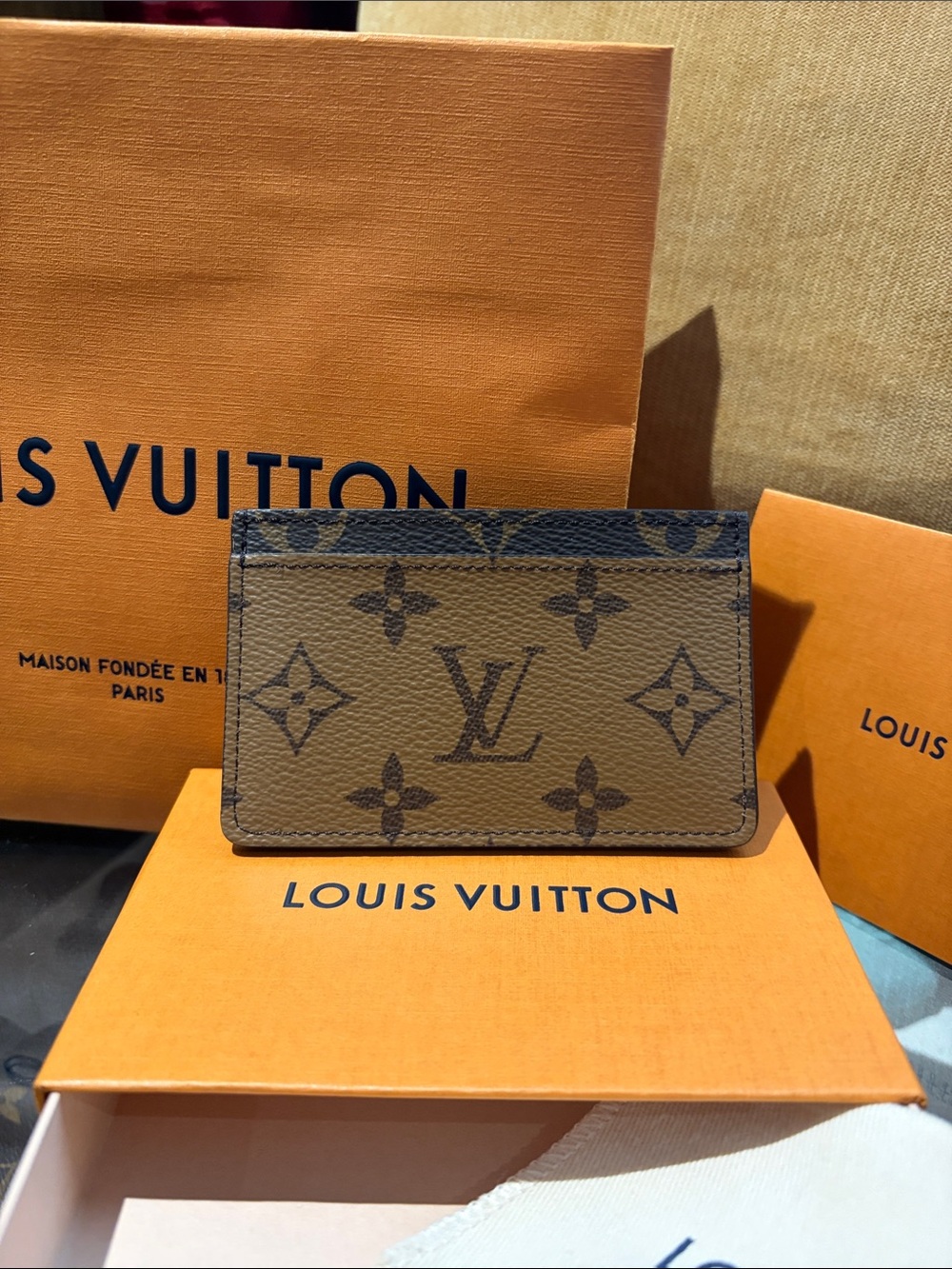 Louis Vuitton Reverse Monogram Card & Gift Set - Picture 2 of 8